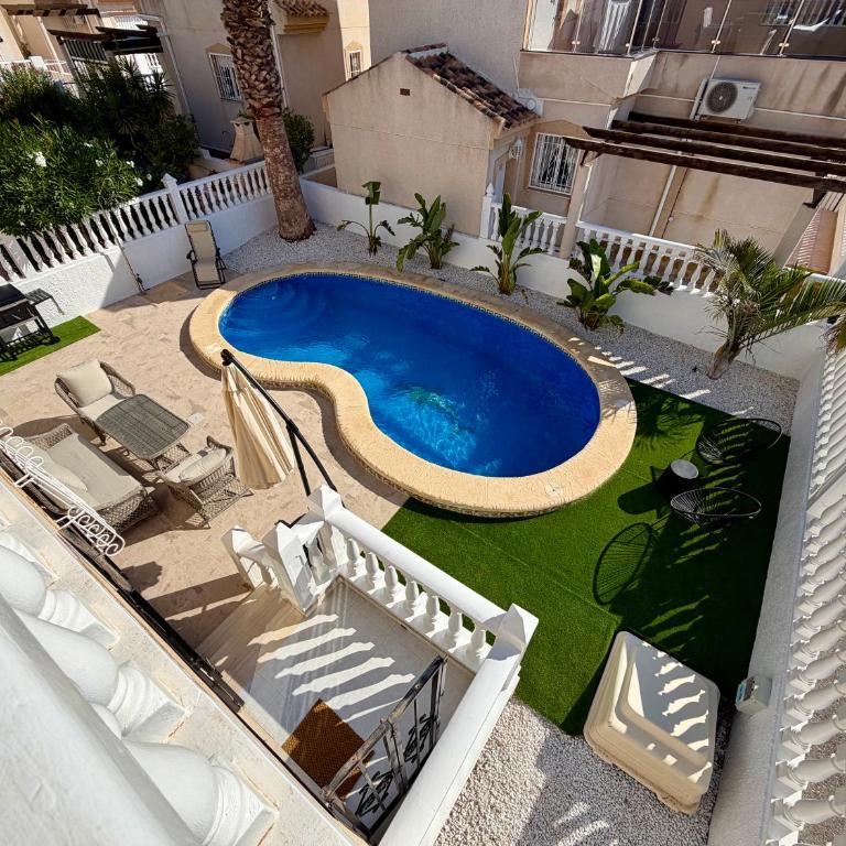 Villa Emika with private pool in Ciudad Quesada - Casa de 3 dormitorios - 13