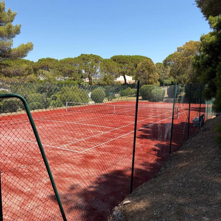 Peaceful Riviera flat with pool tennis and terrace - Appartement 2 Chambres - 21