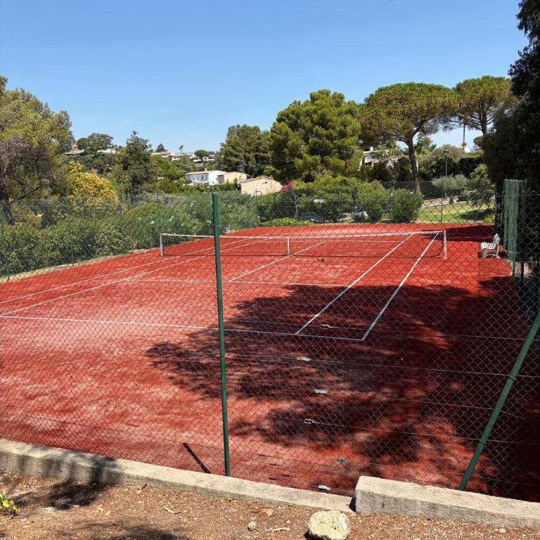 Peaceful Riviera flat with pool tennis and terrace - Appartement 2 Chambres - 19