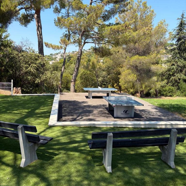 Peaceful Riviera flat with pool tennis and terrace - Appartement 2 Chambres - 25