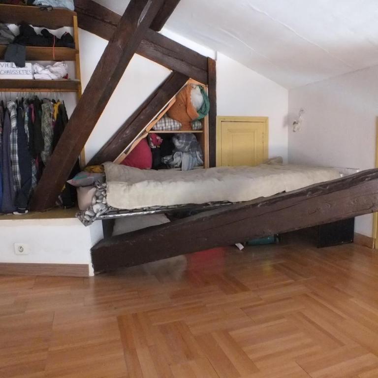Ideally located apartment with viewsappartement de caractère avec belle vue - Appartement 2 Chambres - 6