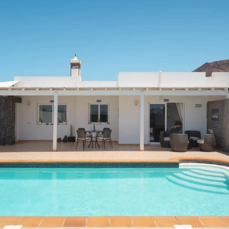 Casa Kiko by Optima Villas - Villa - 1
