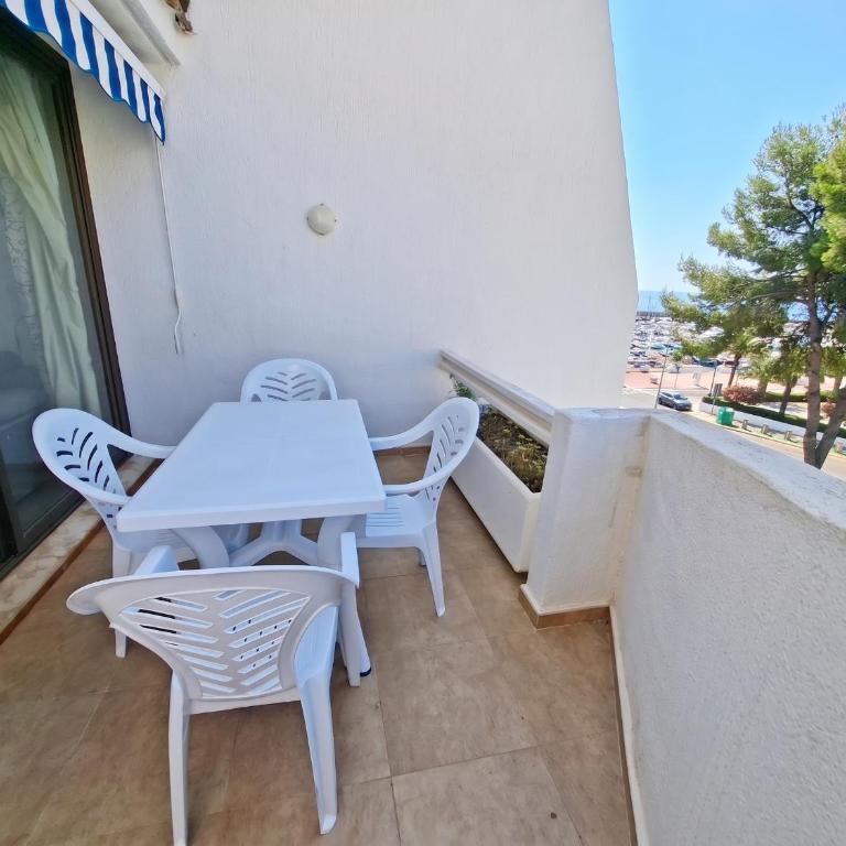 Eurhostal - Apartamento en primera linea - ALBERT VILLAS - Studio - 7