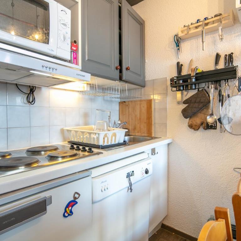 Le Sommet 503 - Station de ski accessible à pied - Apartment - 11