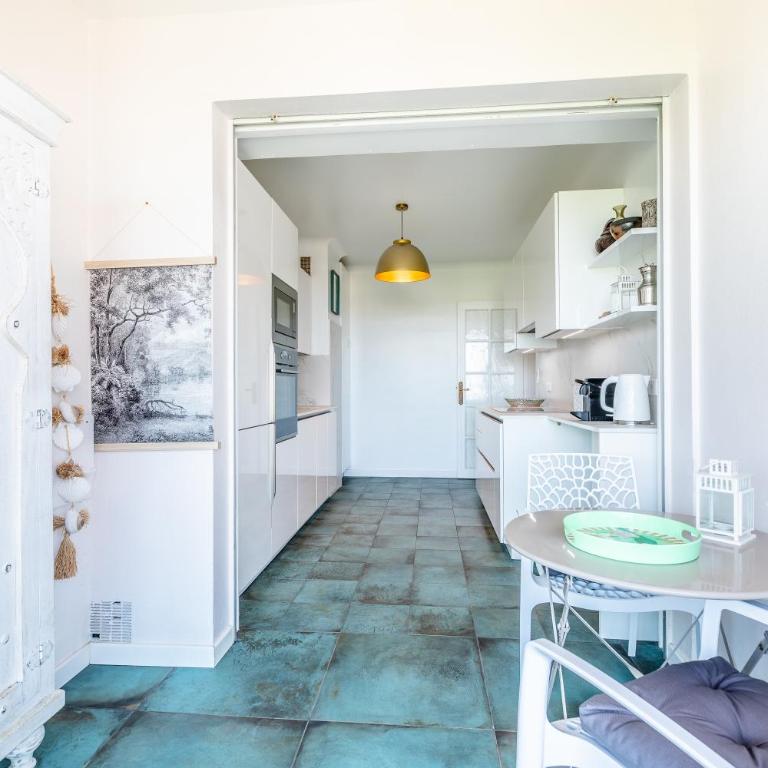 Coco - À deux pas du centre ville - Appartement - 12
