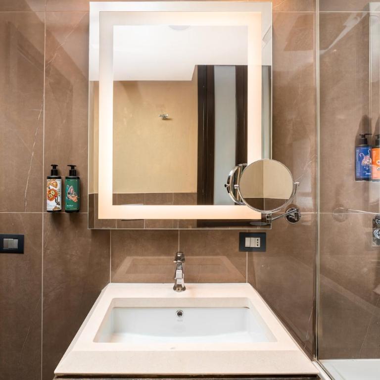 The Venice Times Hotel, Vignette Collection by IHG - Camera King con Divano-Letto - 1