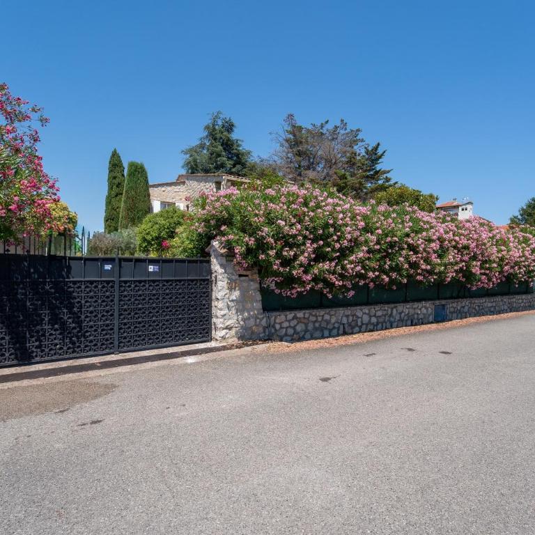 Le Mas des Aromes - Piscine Privée - Maison de Vacances - 26