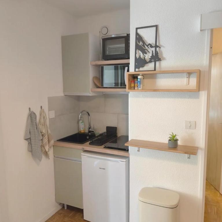 Appartement avec grande terrasse - Appartement 1 Chambre - 8
