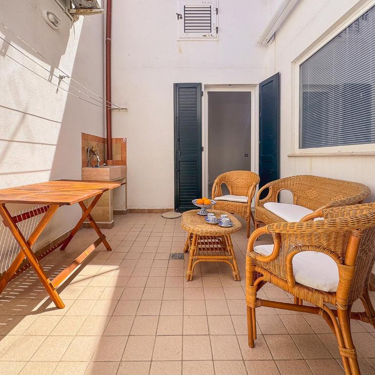 Stintino, near the Sea - Veranda and Relax by Host Hero - Appartamento - 14