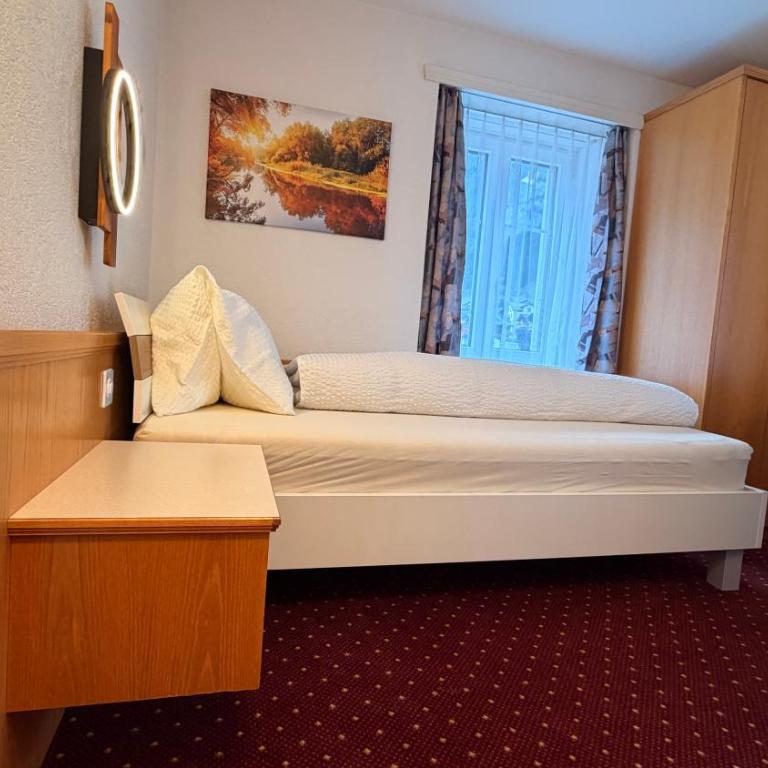Hotel Heilquelle-Leukerbad-Therme - Einzelzimmer - 3
