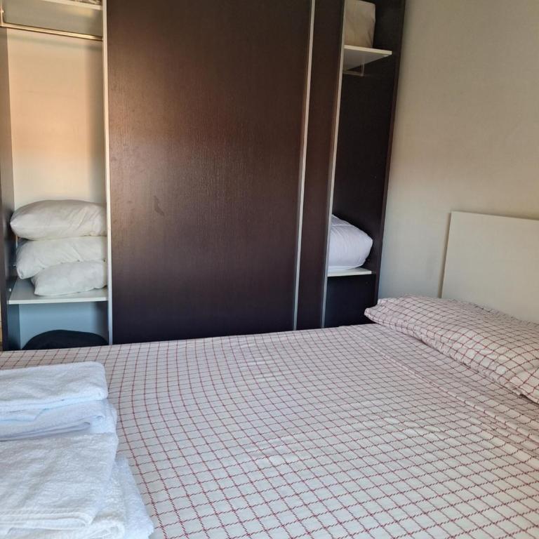 BNG11 Accogliente Bilocale con Balcone Vicino ai Navigli - Appartamento con 1 Camera da Letto - 7