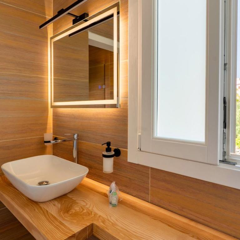 Cava del Mare - Camera Matrimoniale con Bagno Privato - 6