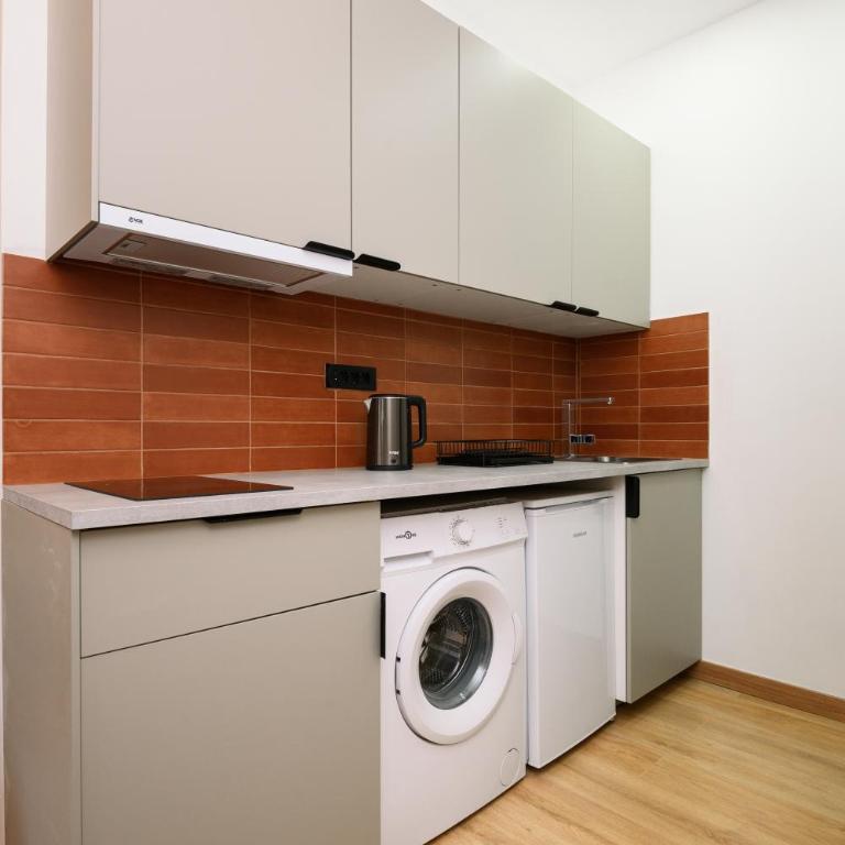Knez Mihailova perfect Studios in the main CENTER of Belgrade - Deluxe Studio mit Queensize-Bett - 11