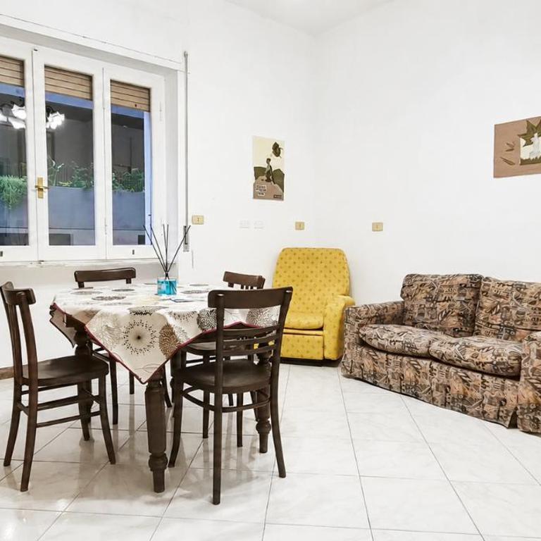 Casa Peppe, 20 mt dal mare, pieno centro - Appartamento con 2 Camere da Letto - 3