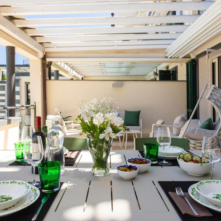 Casa Giulia Taormina -Luxury apartment with panoramic view, swimming pool,parking et center ville - Appartamento con 2 Camere da Letto - 4