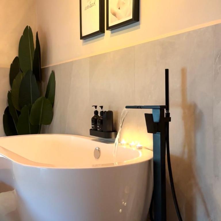 Falco Deluxe Home - Naples Airport & Town - Appartamento con 1 Camera da Letto - 8