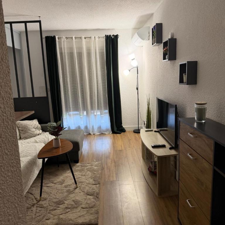 Apartment 800 m from the sea Near Cannes - Appartamento con 1 Camera da Letto - 9