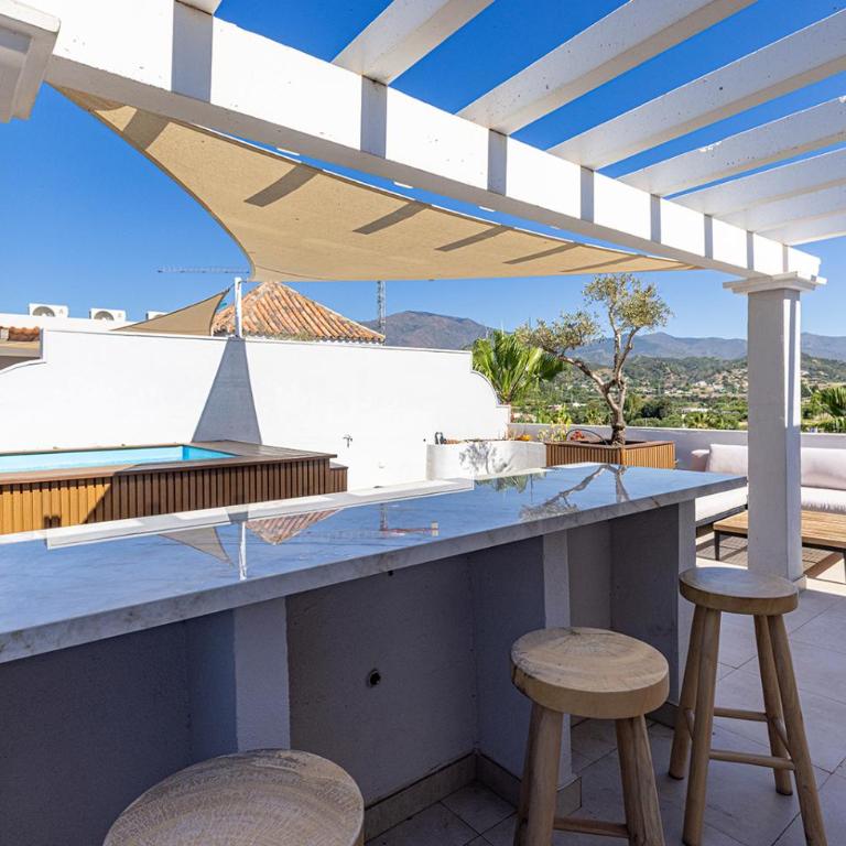 Penthouse Alhambra - dakterras & private pool - Appartement 2 Chambres - 7