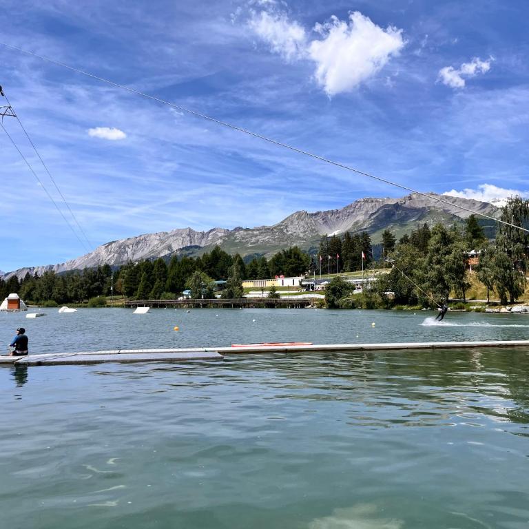 Crans mountain view - One-Bedroom Apartment - 77
