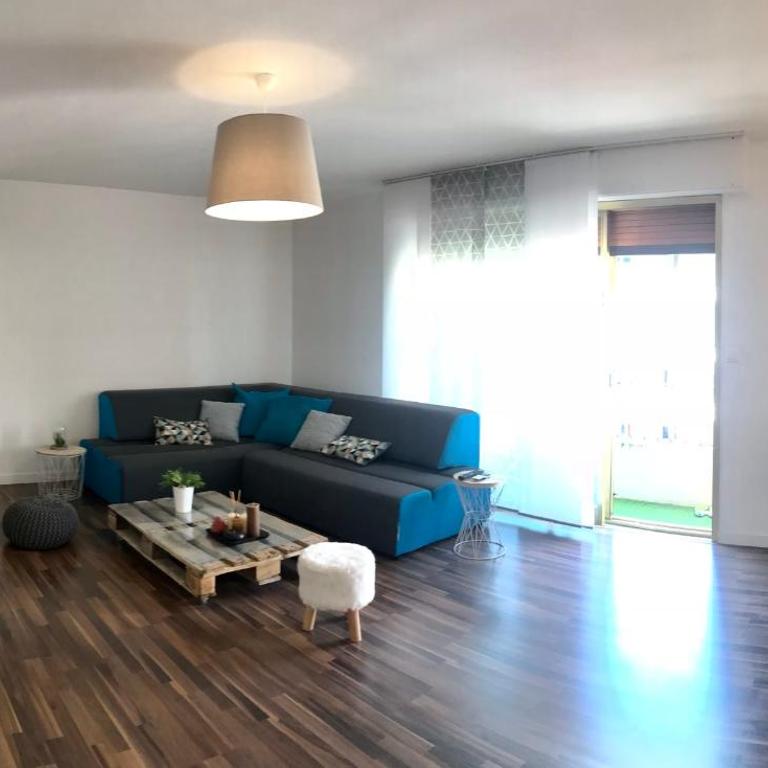 Bright apartment near center and beaches - Appartamento - 3
