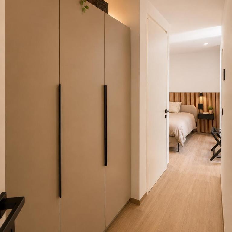 SalvatoreHomes - Casa Serenia - Ultra Luxury Duplex in the Heart of Bardolino with Dream Garden & Direct Infinity Pool Access - Maisonette-Apartment - 21
