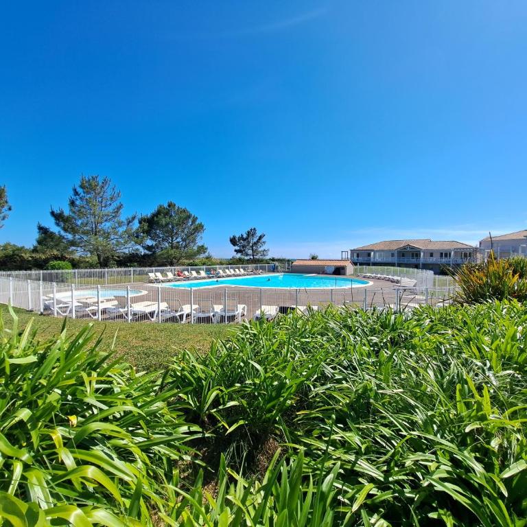 Appartement Terrasse Vue Mer - Les Sables d'Olonne - One-Bedroom Superior Apartment - 11