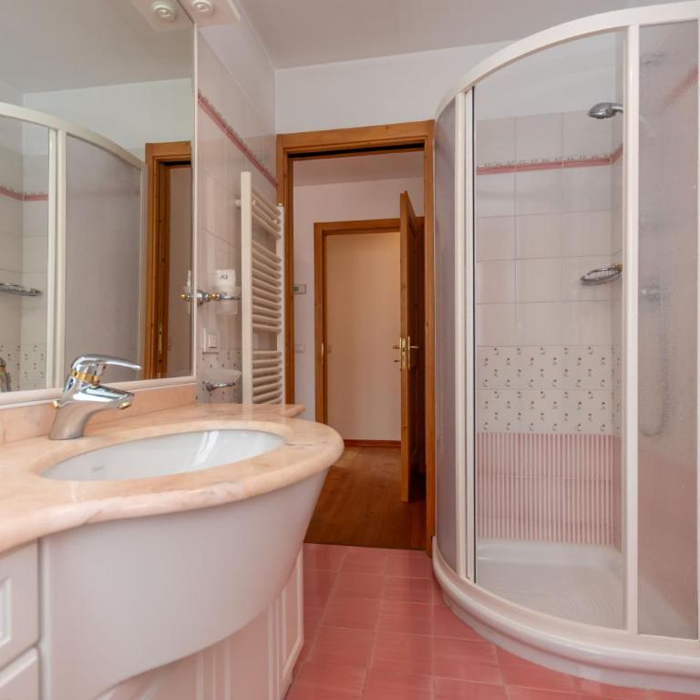 A casa di Loreta - Appartamento con Vista e Balcone - 23
