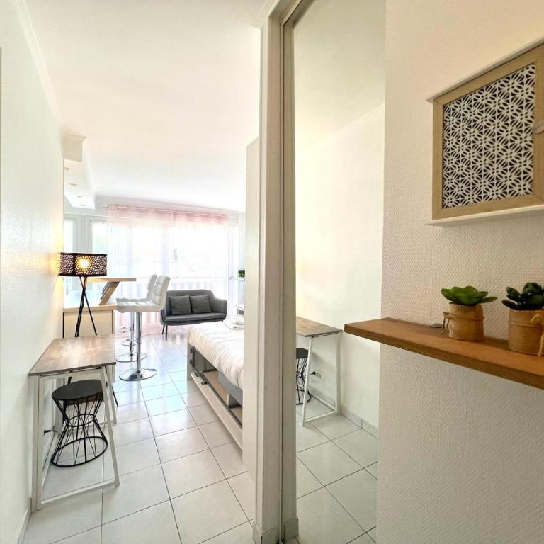 Nice Studio near the sea Roquebrune Cap Martin - Appartement - 15