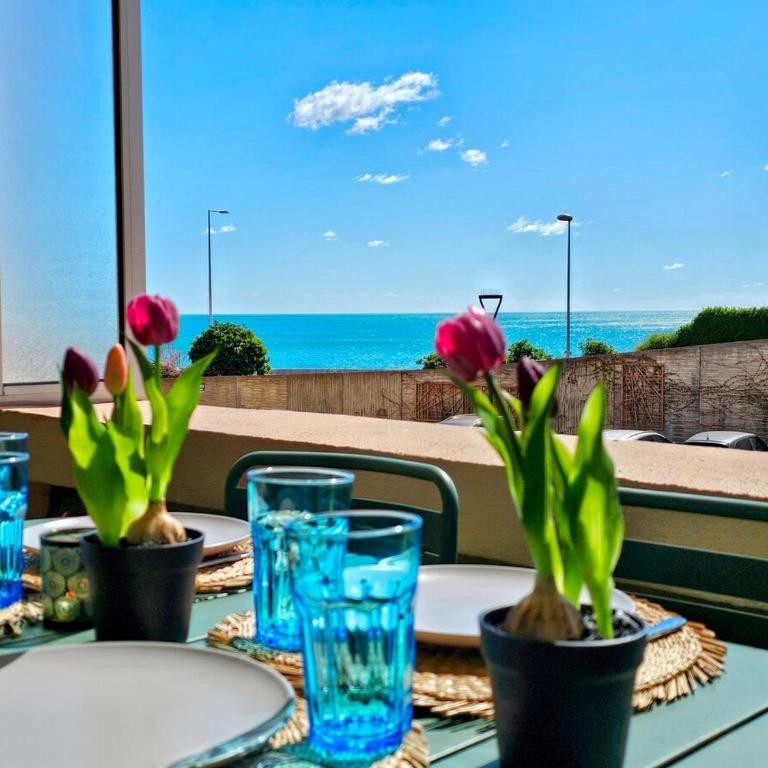 LE MARTY 7 Vue Mer Centre Terrasse Garage Piscine Climatisation - Apartment - 10