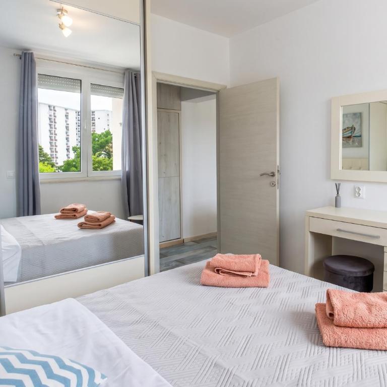 Gaia Marina Apartment - One-Bedroom Apartment - 35