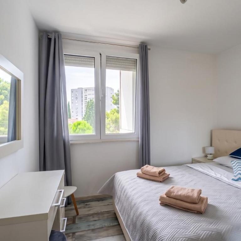 Gaia Marina Apartment - One-Bedroom Apartment - 36