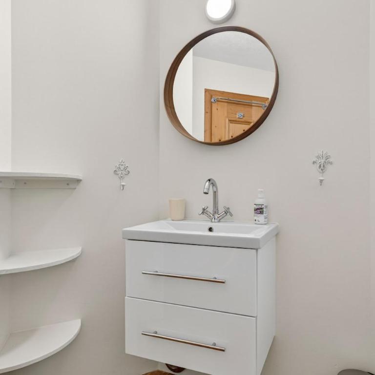 Alpine Studio Flat near Sankt Moritz - Apartment mit 2 Schlafzimmern - 9