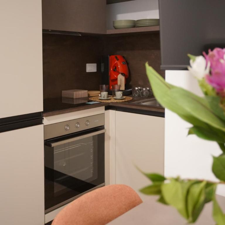 B-Stay Napoli Miniappartamento Pizzofalcone - Appartamento con 1 Camera da Letto - 3