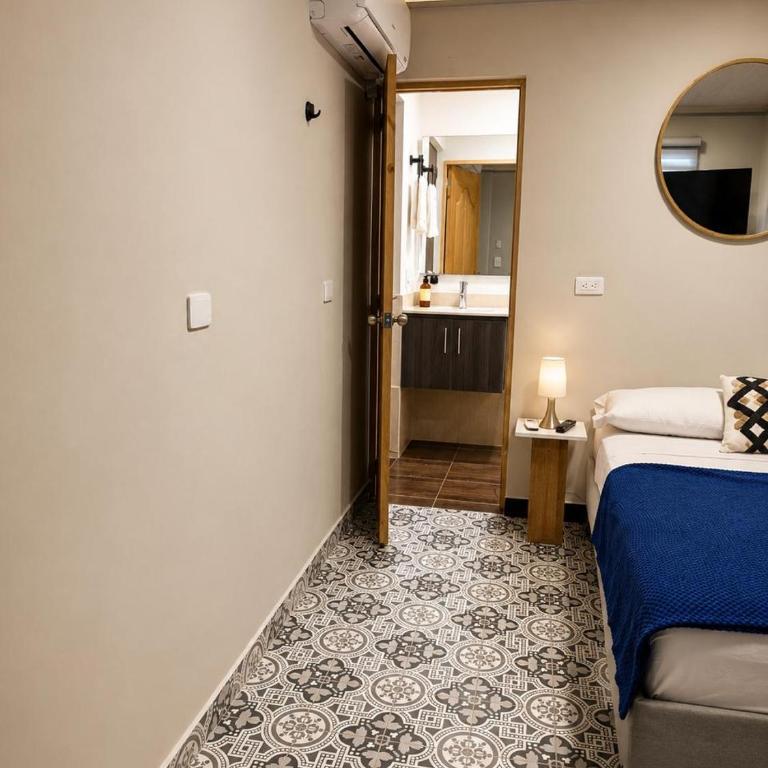 Casa Tangara Café y Hospedaje - Habitación Doble con baño privado - 5