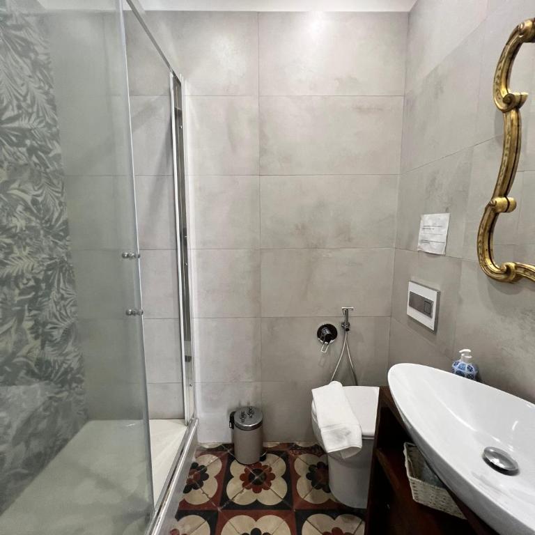 DS Apartment - Large Double Room - 6