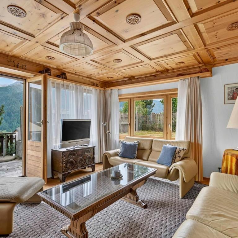 5 bedrooms Family Home near Sankt Moritz - Apartment - 1