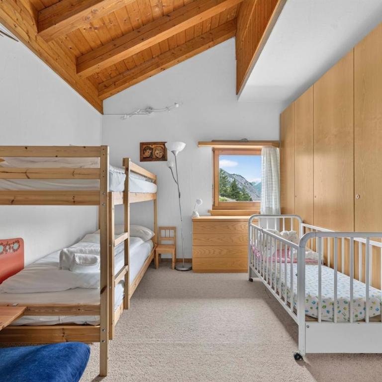 5 bedrooms Family Home near Sankt Moritz - Apartment - 32