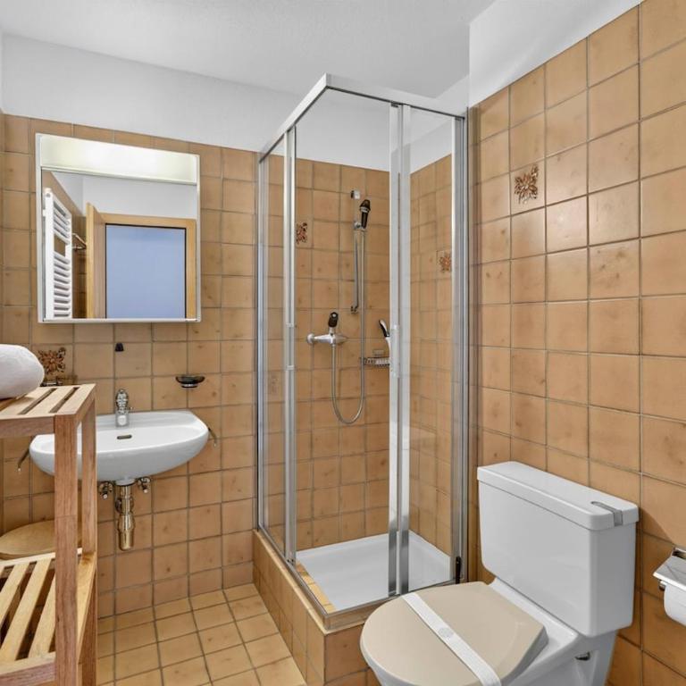 5 bedrooms Family Home near Sankt Moritz - Apartment - 46