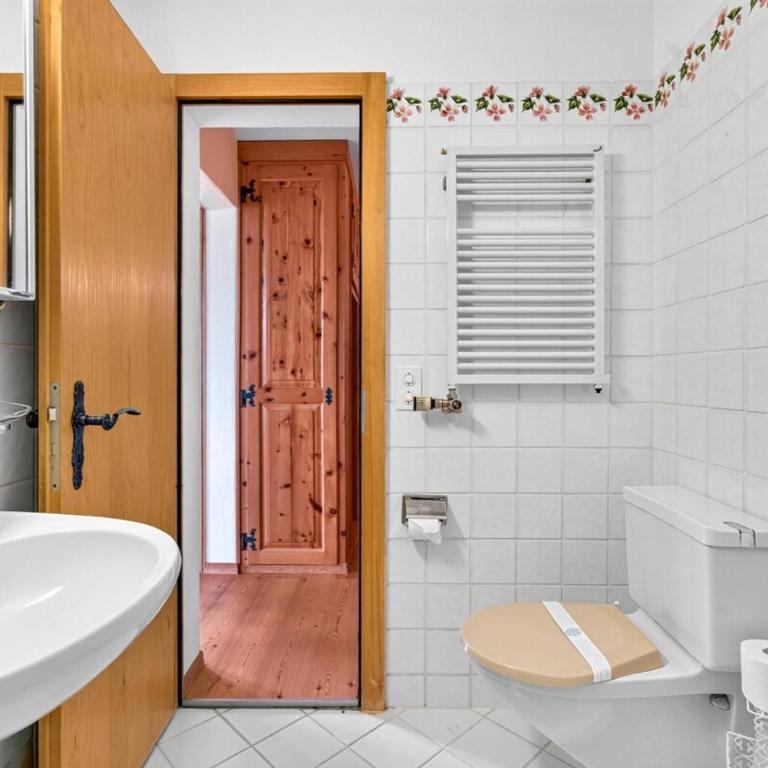 5 bedrooms Family Home near Sankt Moritz - Apartment - 54
