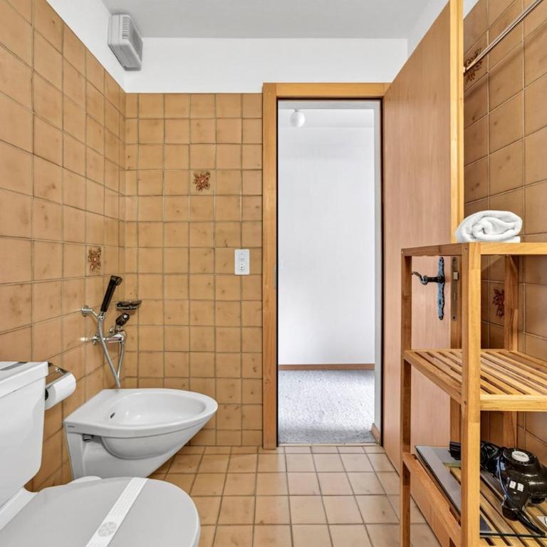 5 bedrooms Family Home near Sankt Moritz - Apartment - 58
