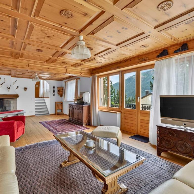 5 bedrooms Family Home near Sankt Moritz - Apartment - 66
