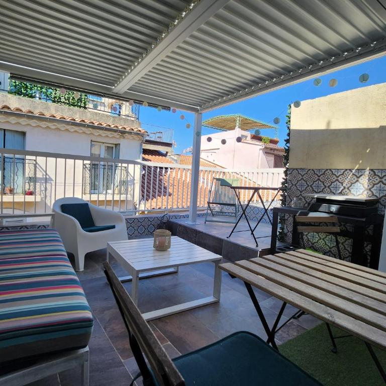 appartement avec terrasse vue mer - Apartamento de 1 dormitorio - 1