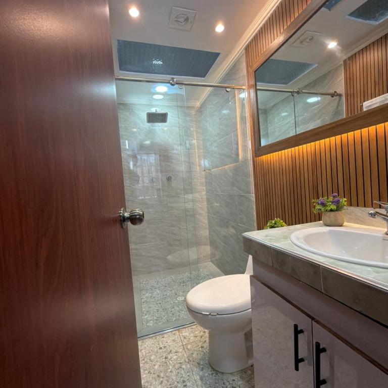 Casa Boutique Familia Hurtado - Three-Bedroom House - 16