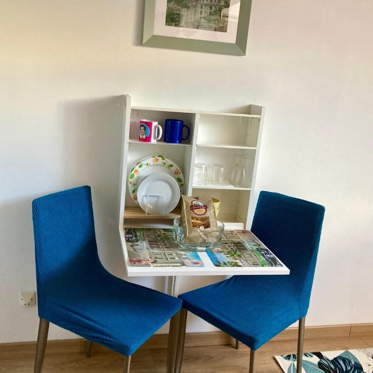 Studio mansardé plein centre et à 5 mn des plages - Apartment mit 1 Schlafzimmer - 15