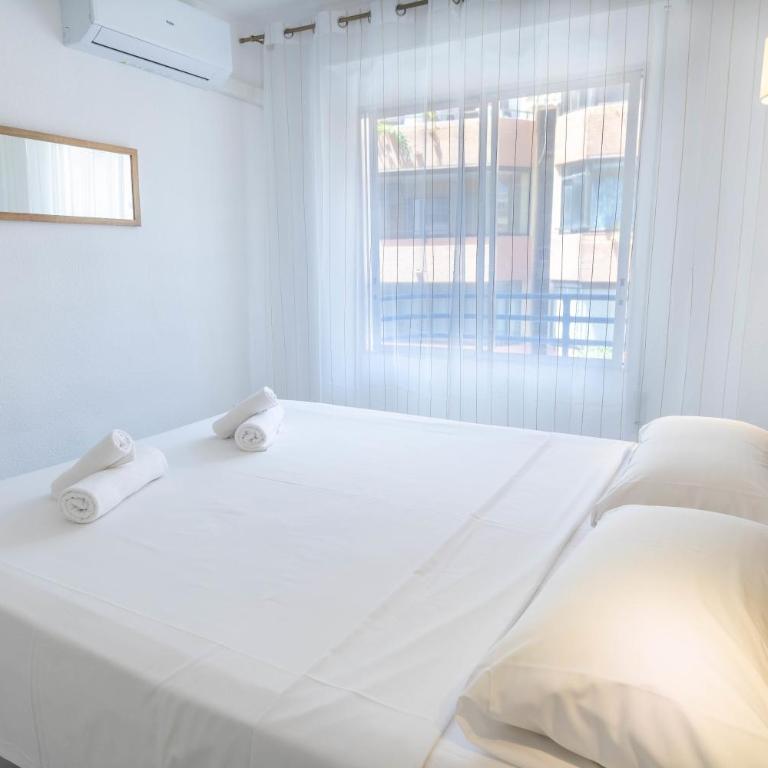 Arenal Mar Inftour - Three-Bedroom Apartment - 28