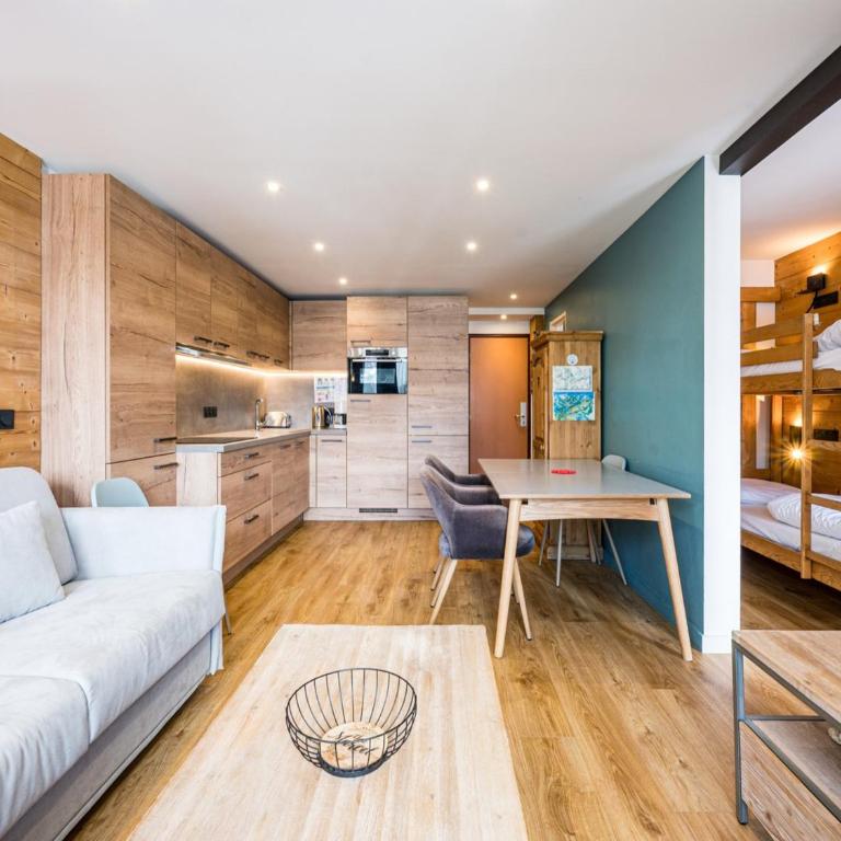 Studio 4-5 pers à Val-d'Isère, ski aux pieds - FR-1-518-102 - Studio - 10