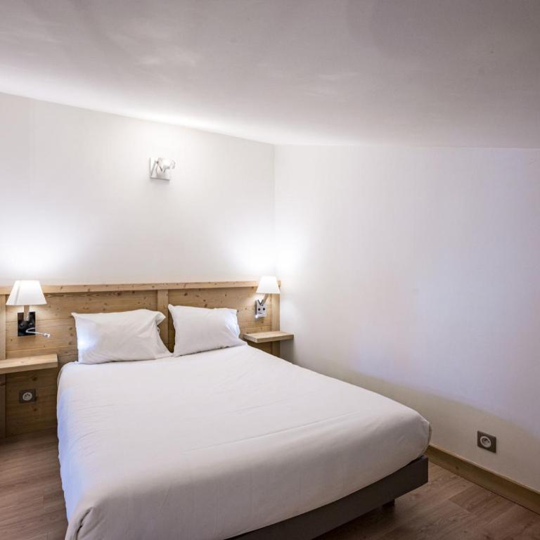 Studio rénové avec mezzanine – Centre Val-d'Isère - FR-1-518-123 - Studio - 17