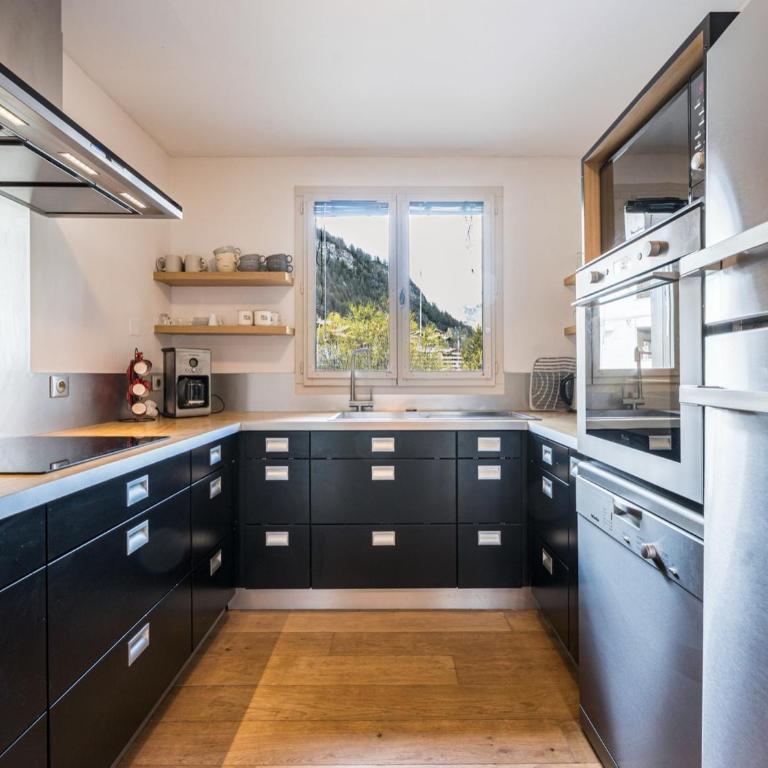 Magnifique appartement familial ski aux pieds, 8 pers, parking inclus - FR-1-518-159 - Appartement - 11