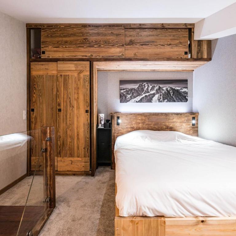 Studio rénové avec balcon au centre Val-d'Isère - FR-1-518-129 - Appartement - 13