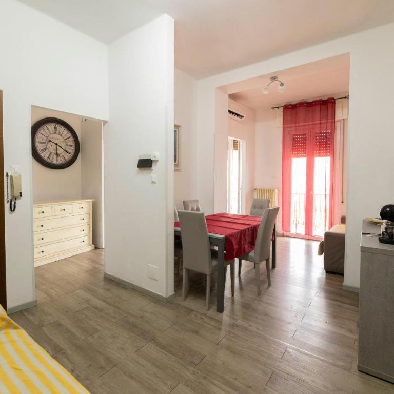 Mattia's Apartment - Appartamento Deluxe con 2 Camere da Letto e Balcone - 3